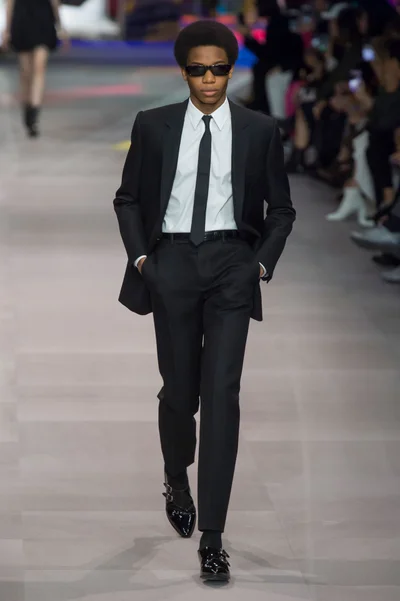 Look 34